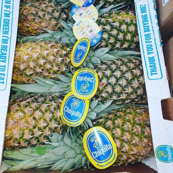 pineapple fruit delivery Greenock
