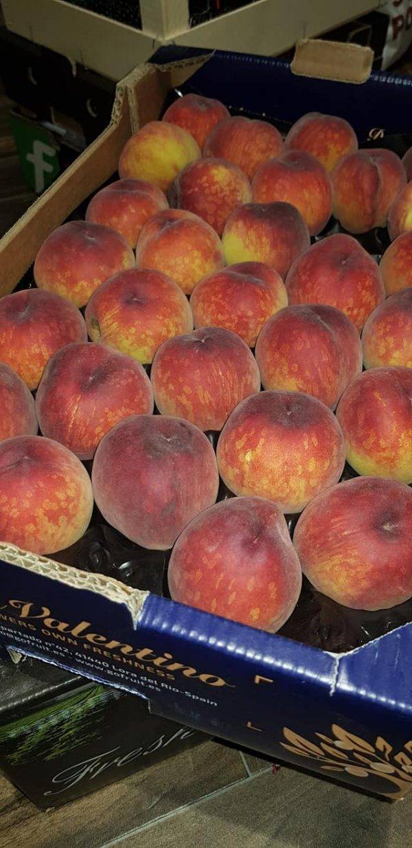 peach fruit delivery Greenock, Inverclyde